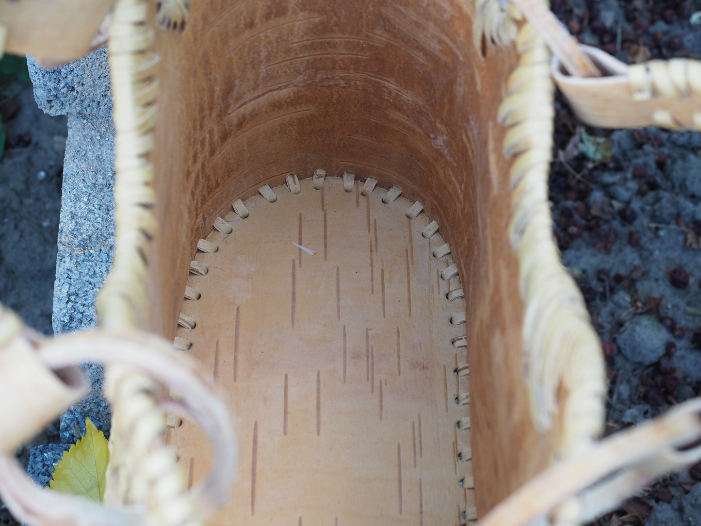 Sac en bois avec poignée pratique et esthétique : un cadeau plein de sens, de rangement et de décoration à la fois
