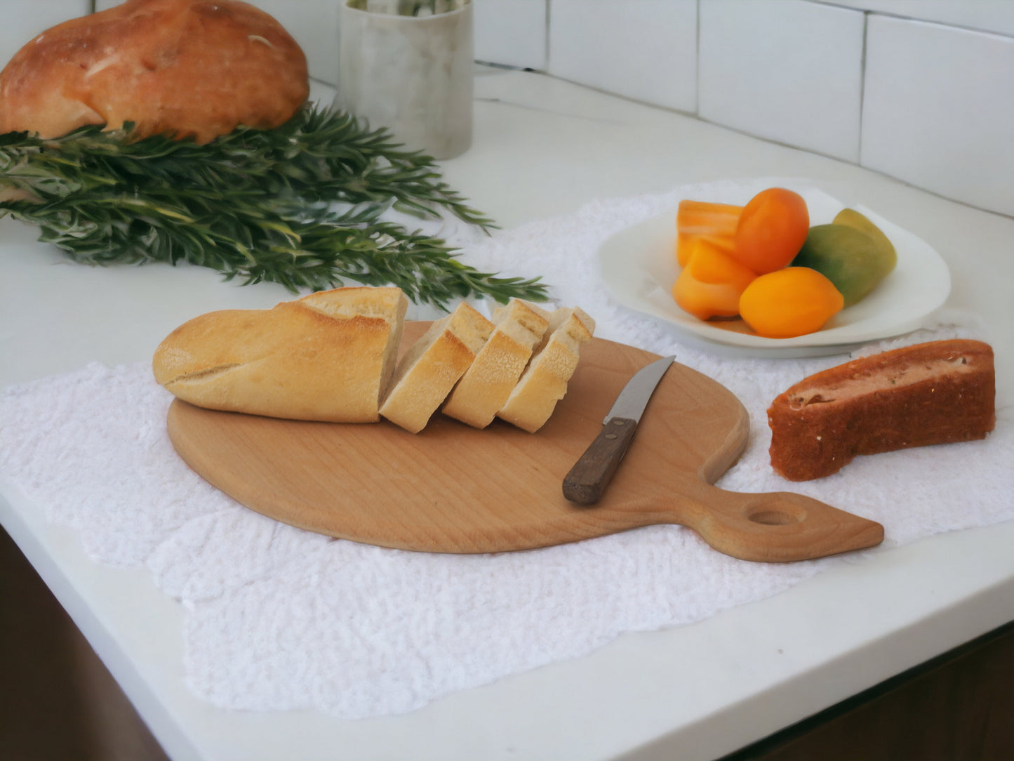 Planches à découper faites à la main dans différents modèles