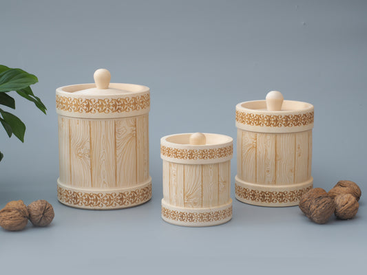 Kleine Vorratsdosen in Fässerform aus Lindenholz - ein nachhaltiges Geschenk mit Stil