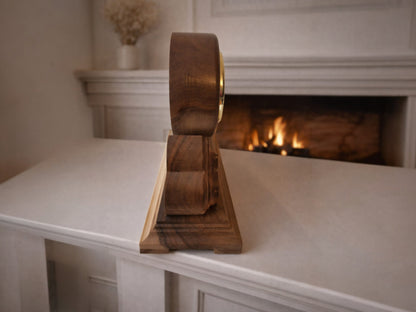 Klassische Kaminuhr aus Holz – Vintage Tischuhr