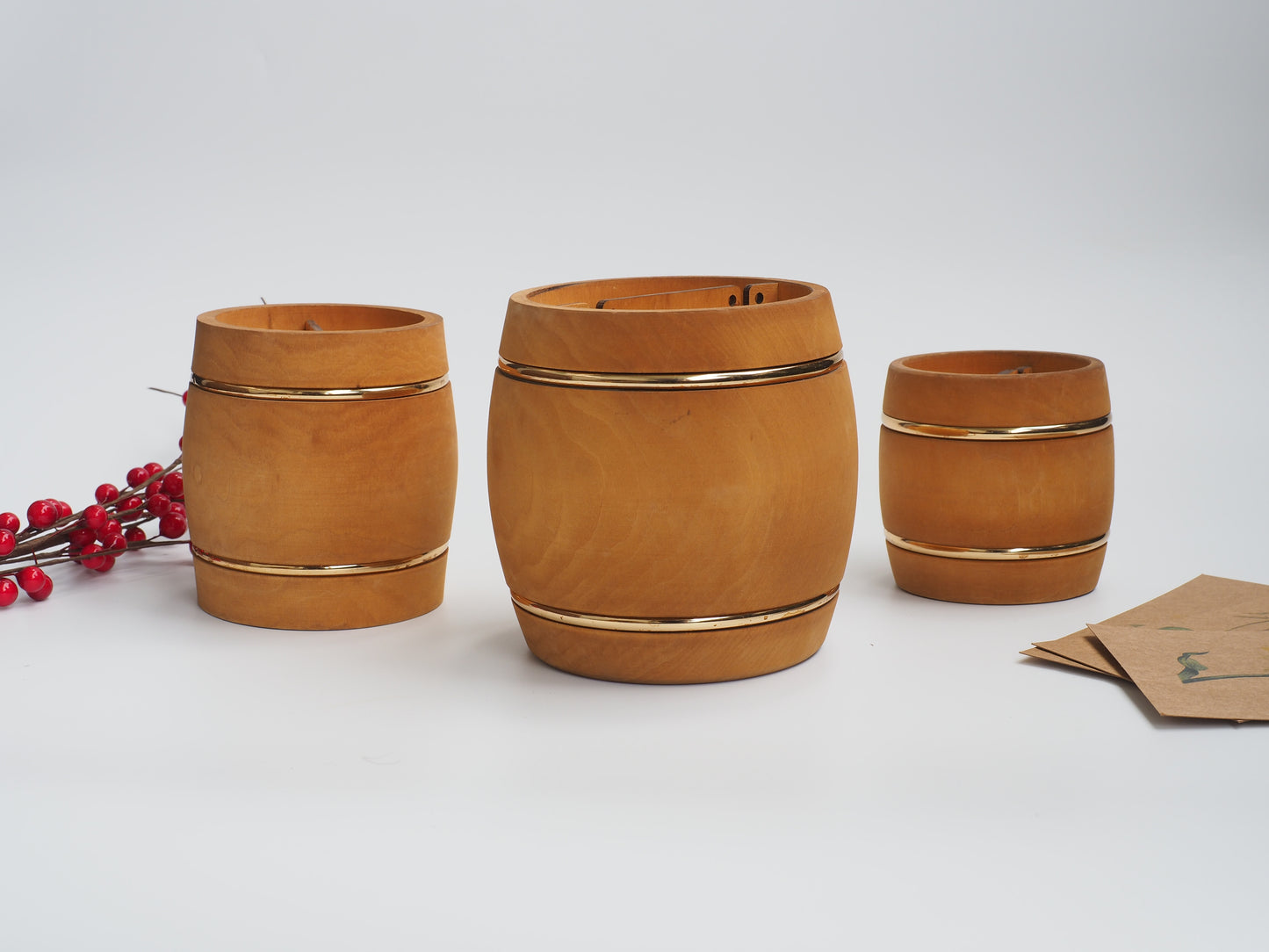 Storage jars, barrel-shaped, dark