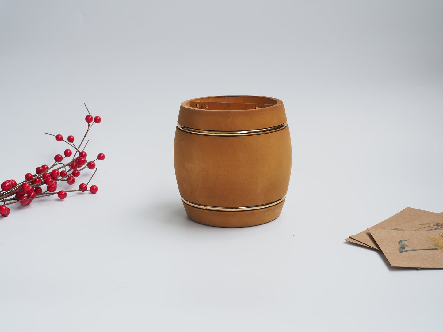Storage jars, barrel-shaped, dark