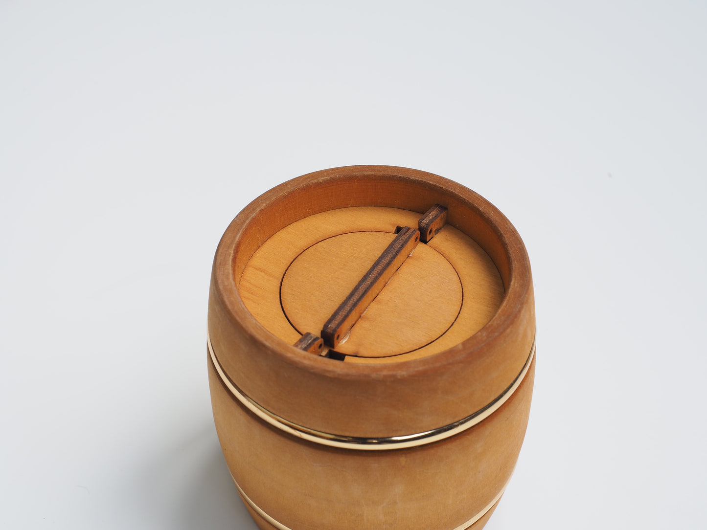 Storage jars, barrel-shaped, dark