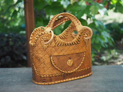 Sac à main en écorce de bouleau et bois - motif boutons foncé