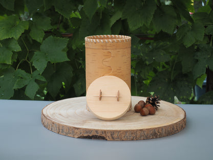 Storage boxes made of birch bark and birch wood, base and lid braided with light birch bark